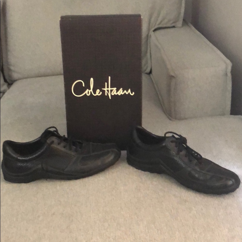Men’s Cole Haan black Oxford shoes